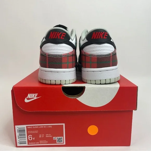 Nike Dunk Low GS SE 1 “Tartan Plaid” 2023 - Picture 4 of 4